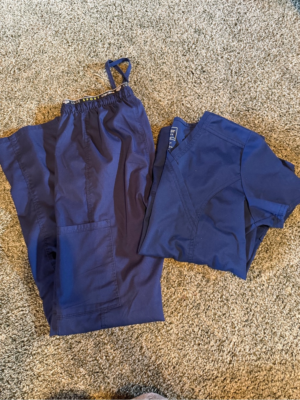 Women's Navy Scrub Set - Classic V-Neck Top & Drawstring Pants